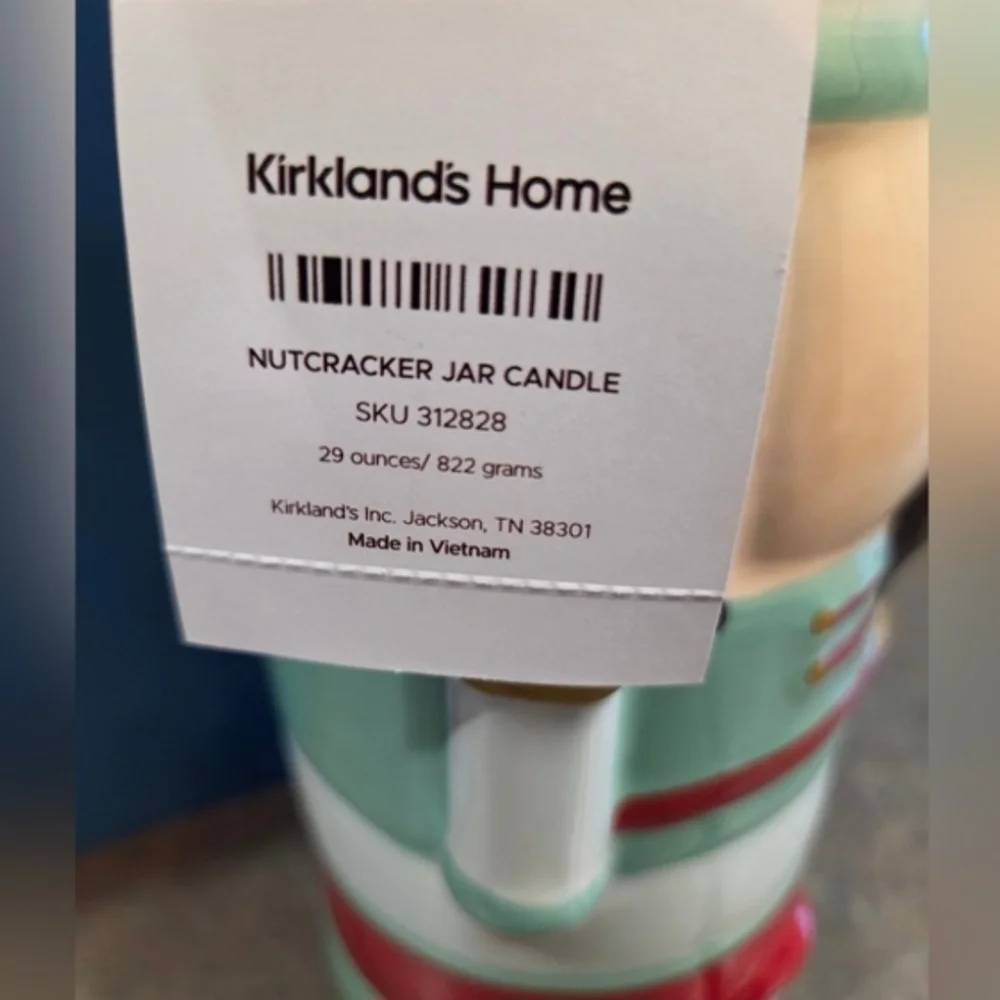 🔺️🆕️🔺️Kirklands Set Of Two, Nutcracker Candles.